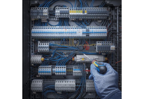 مزایای استفاده از ترمینال‌های ریلی هیمل در تابلوهای برق و افزایش ایمنی